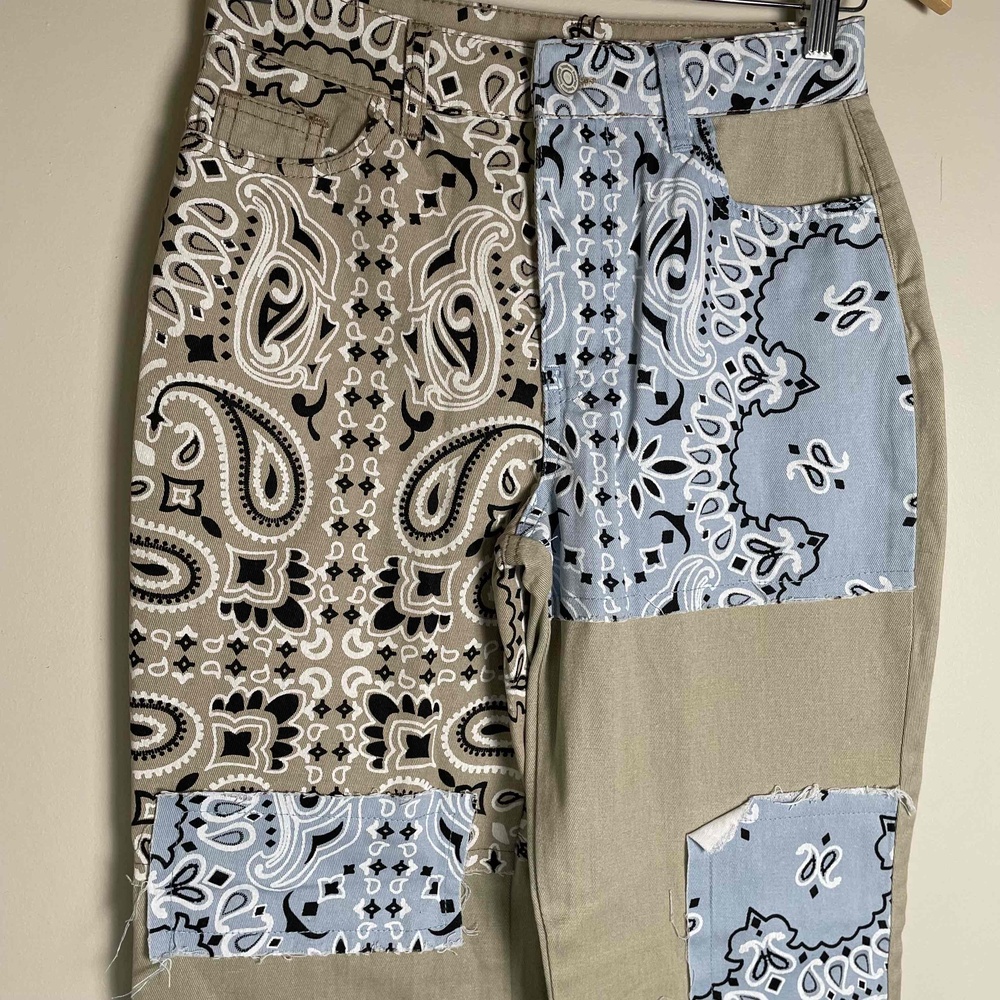 New Boohoo Women's Patchwork Boho‎ Bandana Khaki Denim Pants - Picture 5 of 9